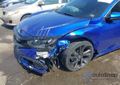 2019 Honda Civic Sport z USA, uszkodzony, nr VIN 2HGFC2F80KH503960